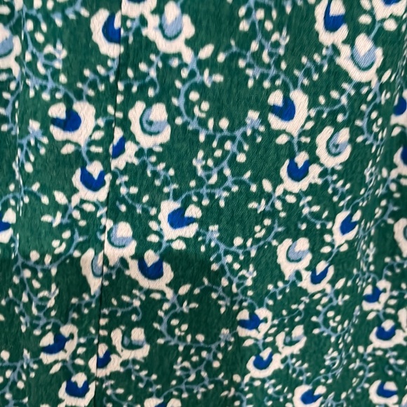 Preowned loft sun dress size 12. Sleeveless green, blue, and white print. - Picture 5 of 7